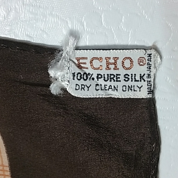 Echo silk scarf size 15" x 34" - Picture 3 of 6